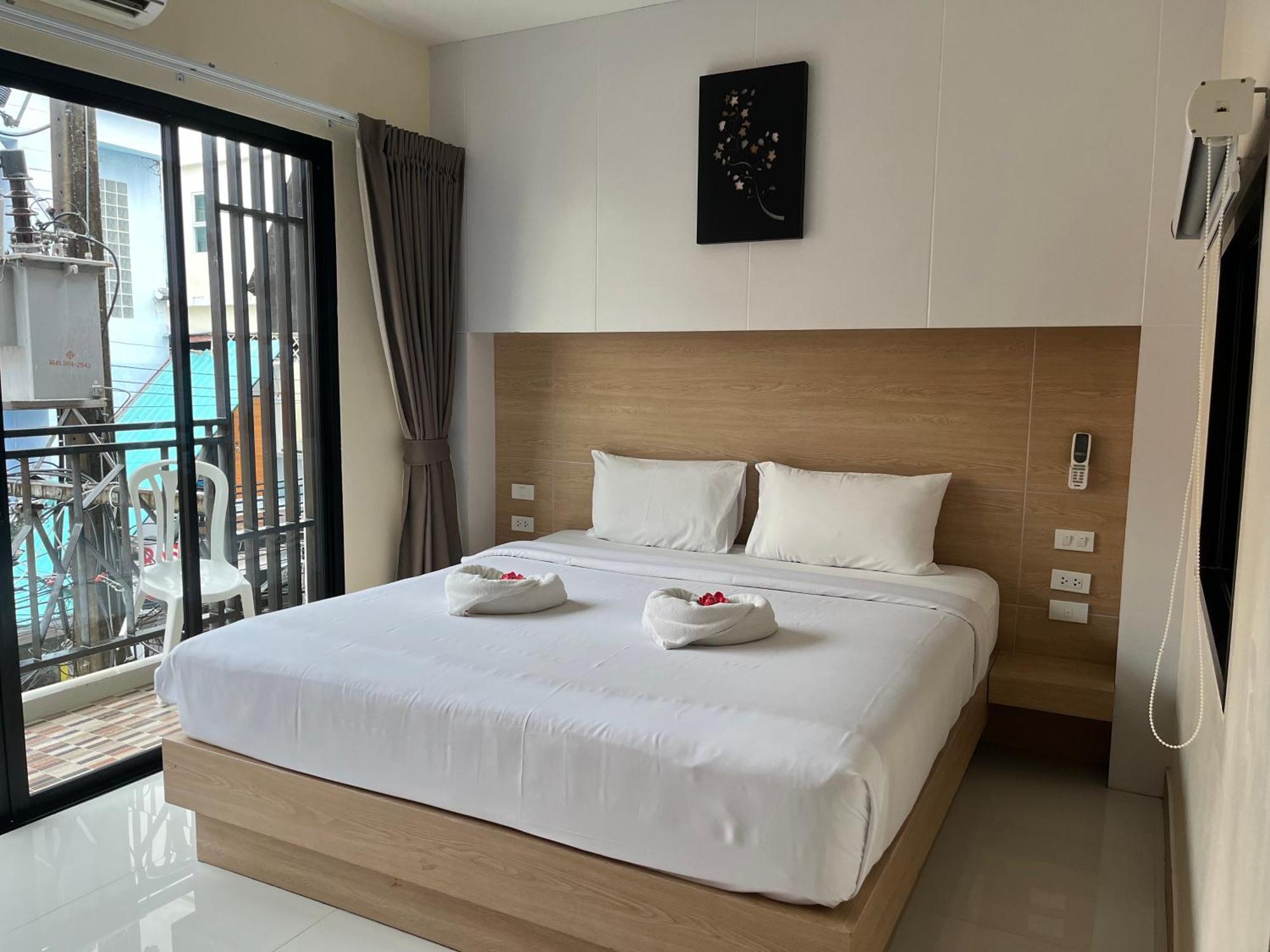 I Am O'Tel Patong Otel Dış mekan fotoğraf